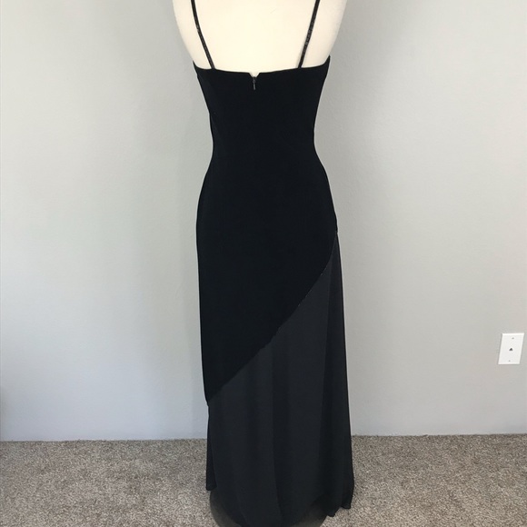 Rimini 6 Black Velvet Chiffon Dress Gown Beaded - Picture 8 of 8